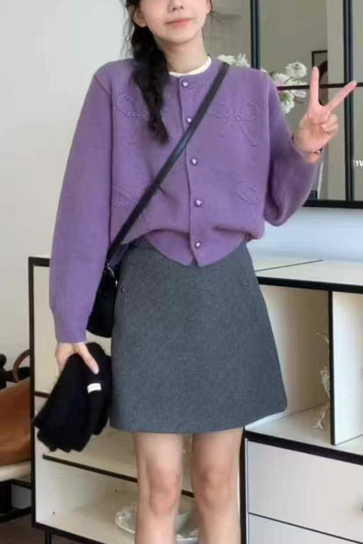 Damen gemütliche Strickjacke mit kurzen Ärmeln und hochwertigen Knopfdetails Drune