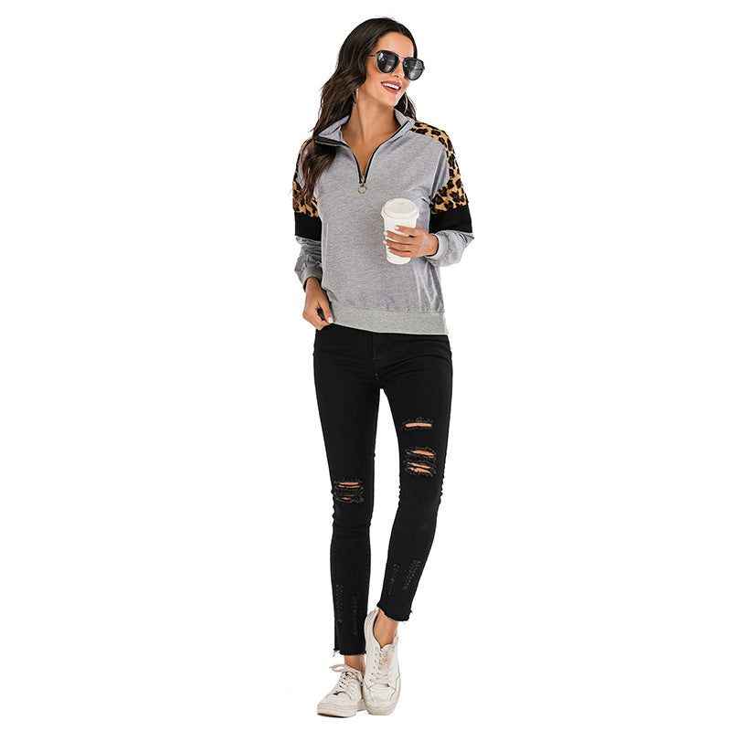 Damen Sweatshirt mit Stehkragen, halbem Reißverschluss & Leo-Detail Drune