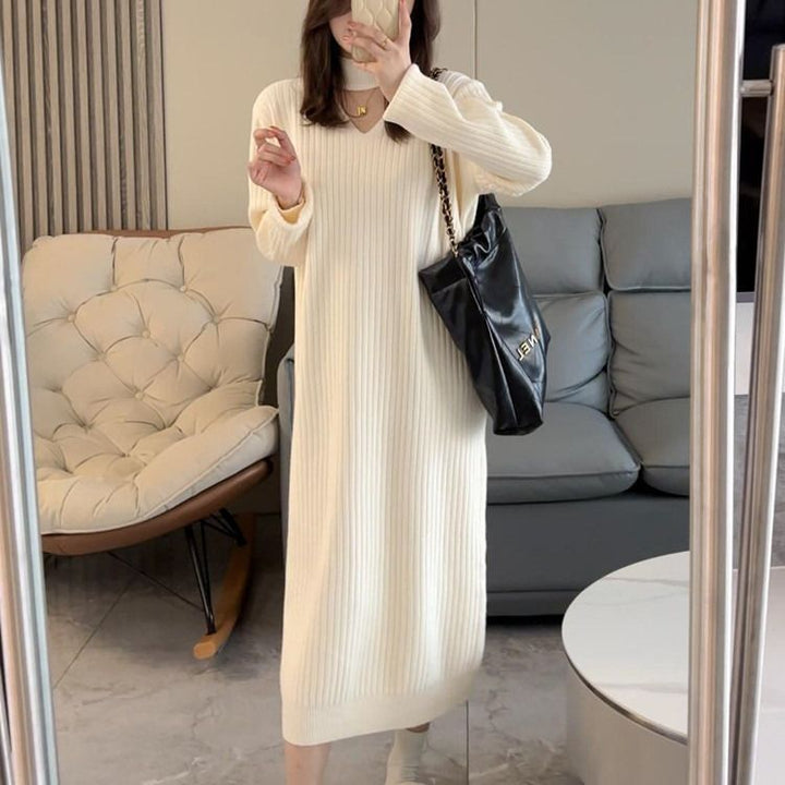 Damen Strickkleid mit tiefem V-Ausschnitt und strukturiertem Rippdesign Drune