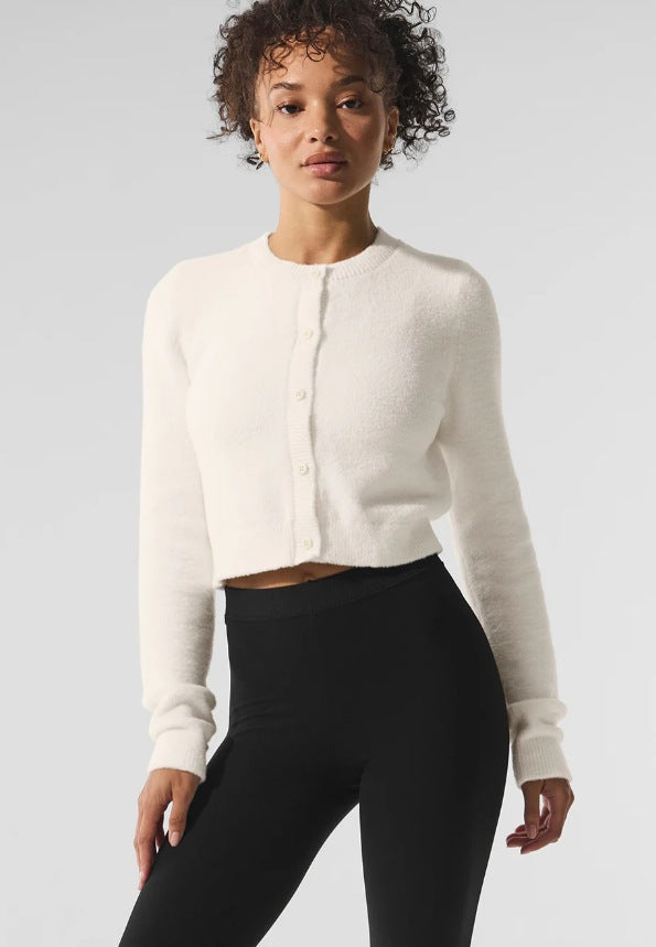 Damen cropped Strickjacke mit praktischem Knopfverschluss und lässigem Design Drune