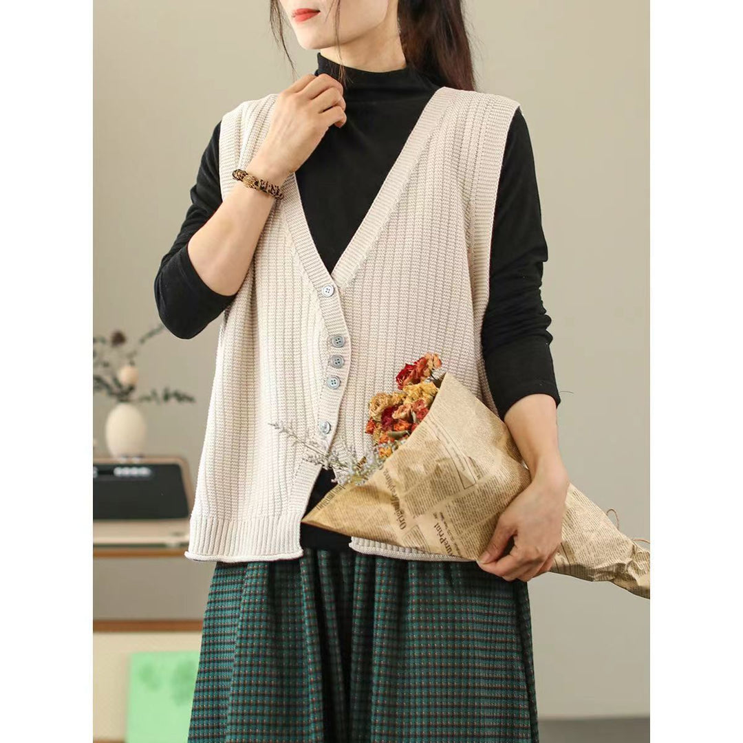 Damen Strickweste mit Knopfdetails und tiefem V-Ausschnitt Drune