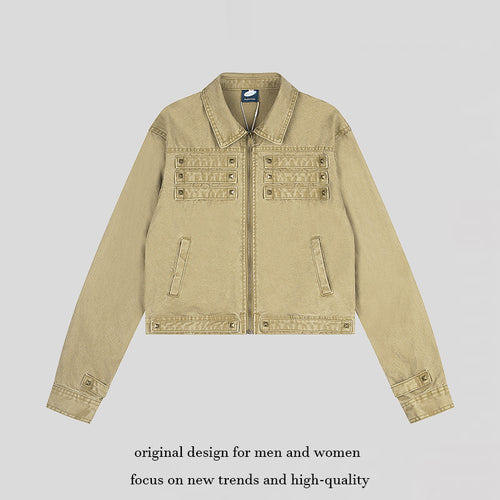 Damen Kurz geschnittene Canvas-Jacke mit Hemdkragen und Pyramidennieten Drune