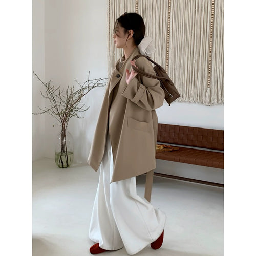 Damen Kurzer Oversize-Mantel mit Bindegürtel, breiten Pattentaschen und legerer Schulter Drune