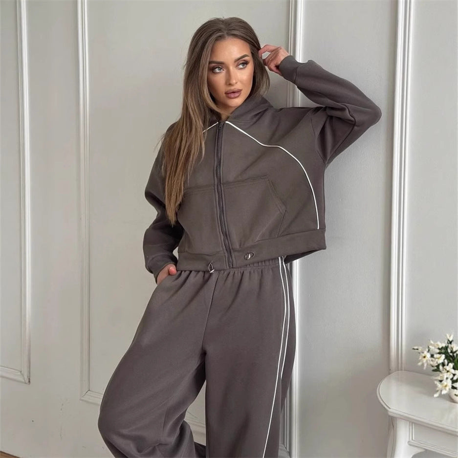 Damen kurzes Kapuzen-Sweatset mit Frontreißverschluss, kontrastierender Paspel und elastischer Highwaist-Jogger Drune