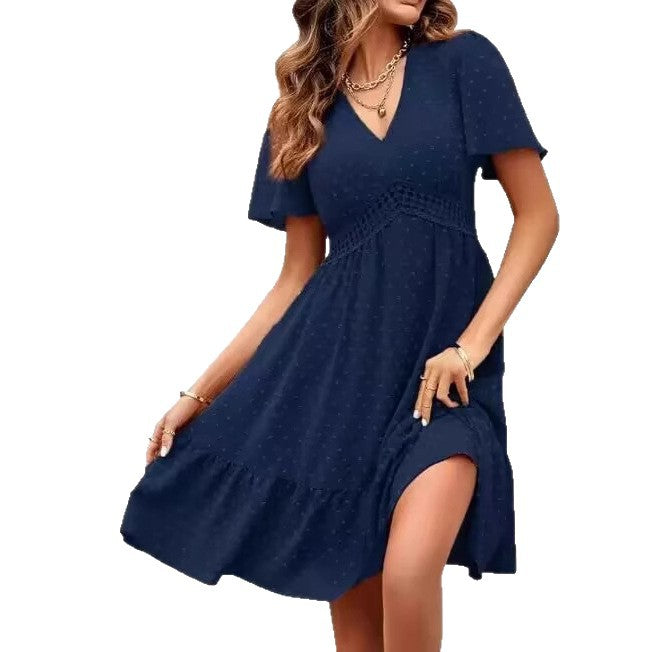 Damen Sommerliches Kleid mit V-Ausschnitt und Rüschendetails Drune