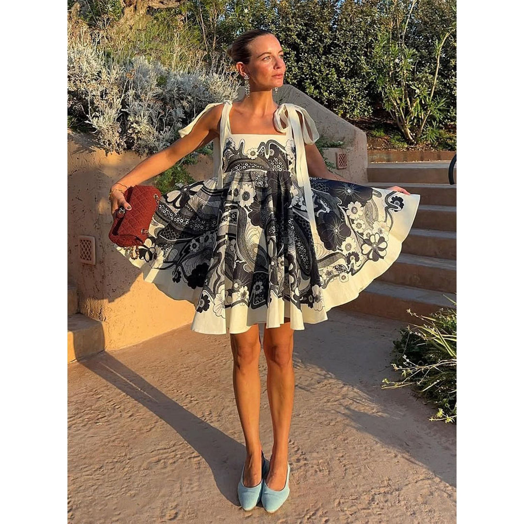 Damen Sommerliches Minikleid mit verspieltem Mustermix und fließendem Schnitt Drune