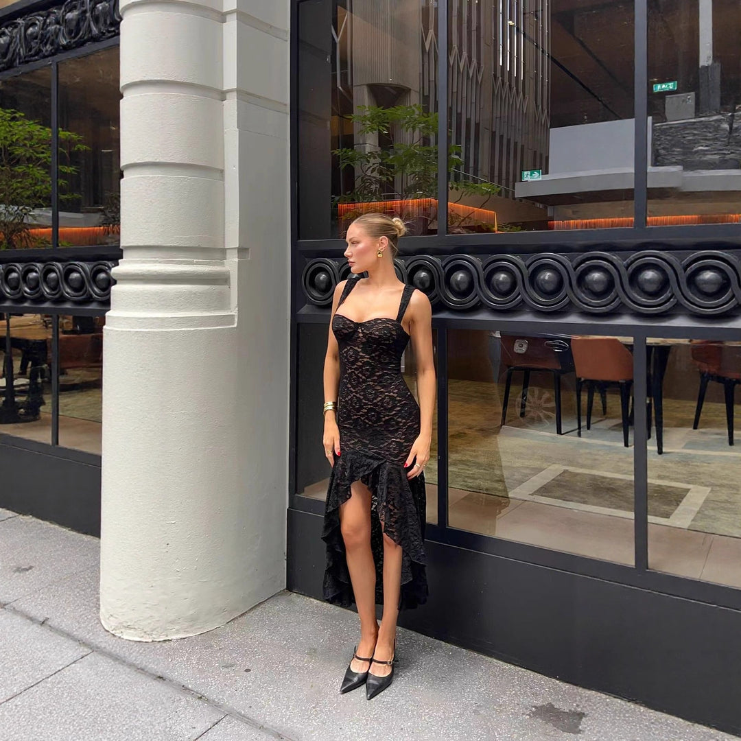 Damen Spitzenmaxikleid mit tiefem Schlitz und Detailverzierungen Drune