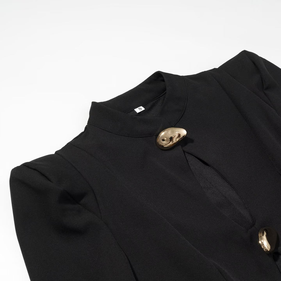 Damen Spitzenkleid mit Stehkragen, Cut-Out-Detail und Zierknöpfen Drune