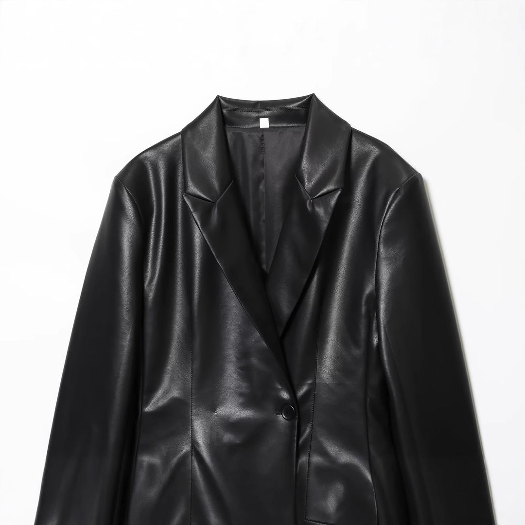 Damen 20+ eleganter veganer Lederblazer mit taillierten Abnähern und Pattentaschen Drune
