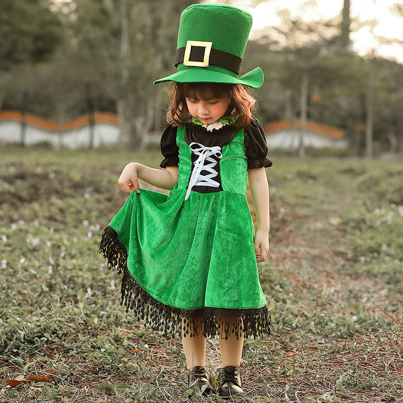 Mädchen Kostüm als irische Leprechaun mit voluminösem Rock und hohem Hut Drune