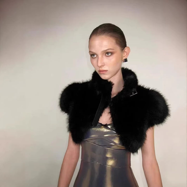 Damen Cropped Kunstpelz‑Bolero mit voluminösem Umlegekragen und Puffärmeln Drune