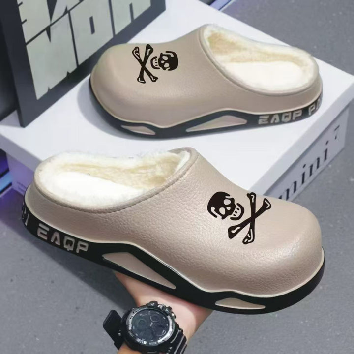 Herren Gefütterte PU-Clogs mit Totenkopfprint und profilierter EVA-Sohle Drune