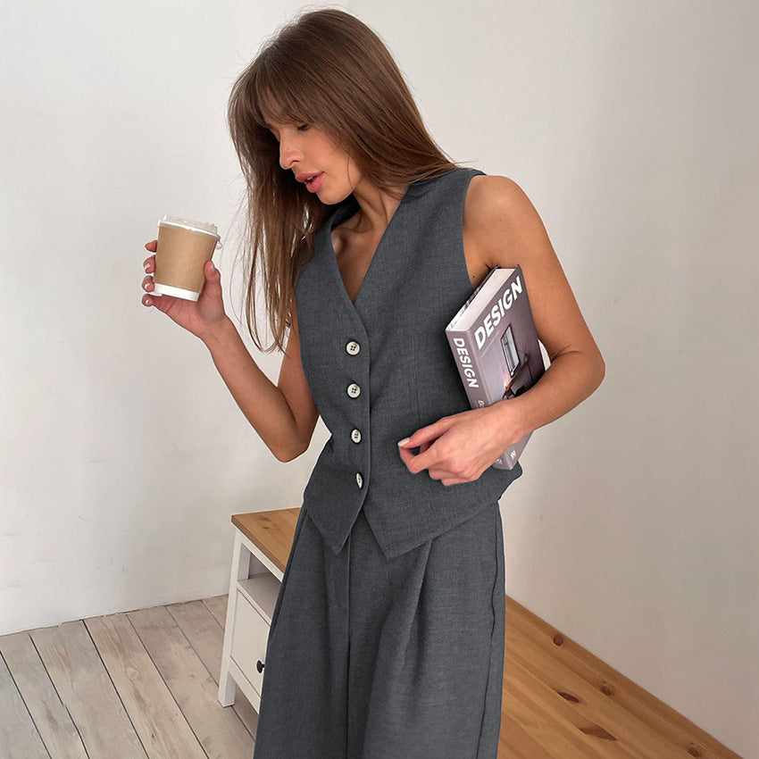 Damen Zweiteiler Ensemble mit taillierter Weste und weiten Hosen Drune