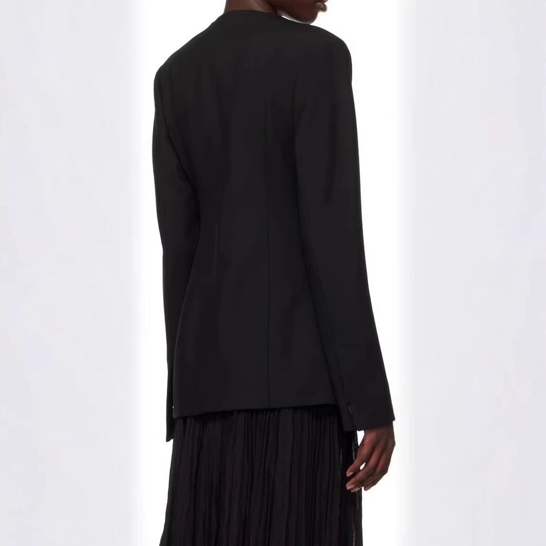 Damen taillierter Einreiher-Blazer mit Rundhalsausschnitt, verdeckter Knopfleiste und Pattentaschen Drune