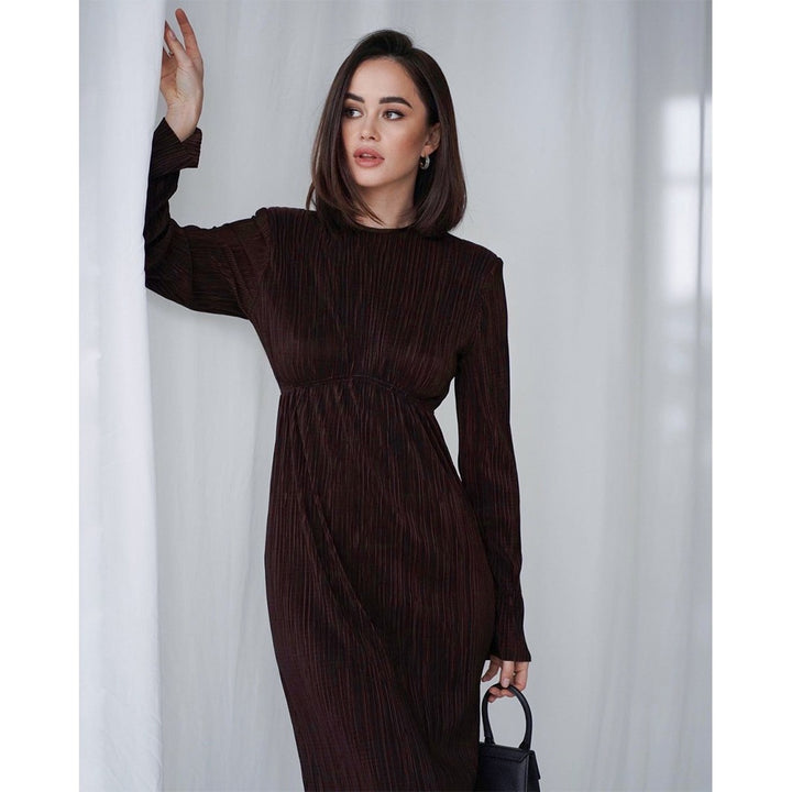Damen elegantes Maxikleid mit raffinierten Ärmeln und feinem Rippdesign Drune