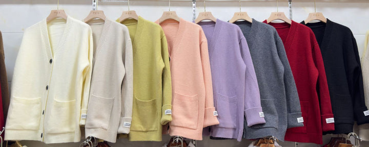 Damen Lässiger Oversized Cardigan mit großen Taschen und knöpfbaren Details Drune