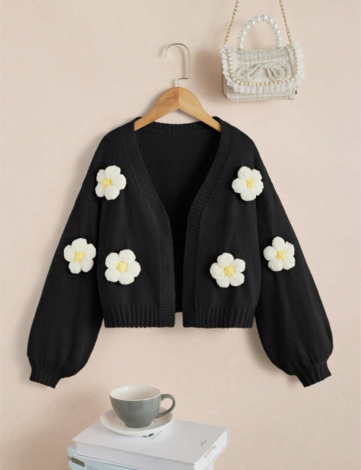Damen Kurzjacke mit verspielten Blumenapplikationen Drune