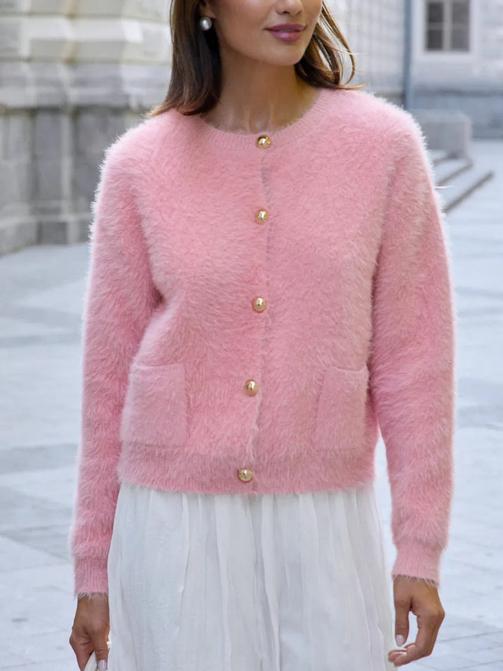 Damen Flauschige Strickjacke mit goldenen Knöpfen Drune