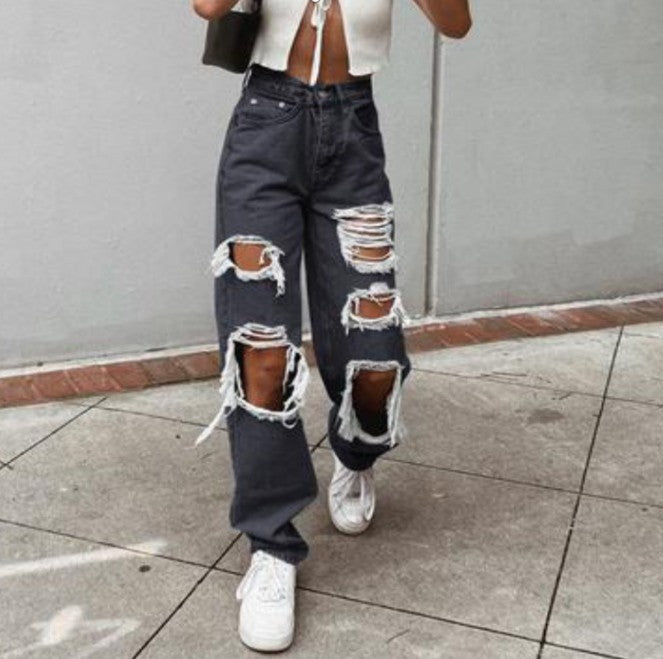 Drune Damenjeans mit Rissen und Washed-Effekt