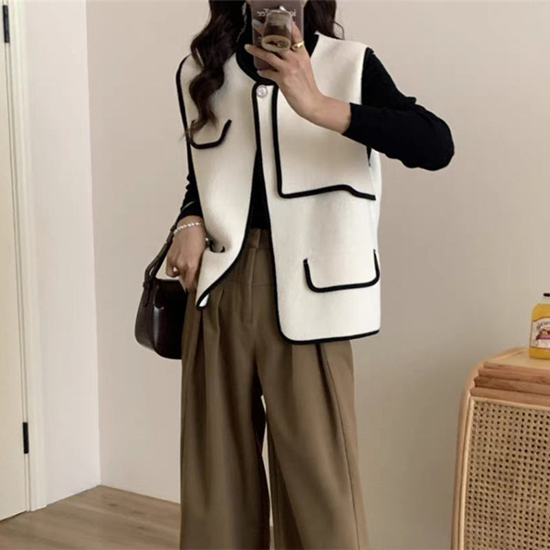 Damen Stilvolle Weste mit kontrastierenden Taschen und Knopfdetails Drune