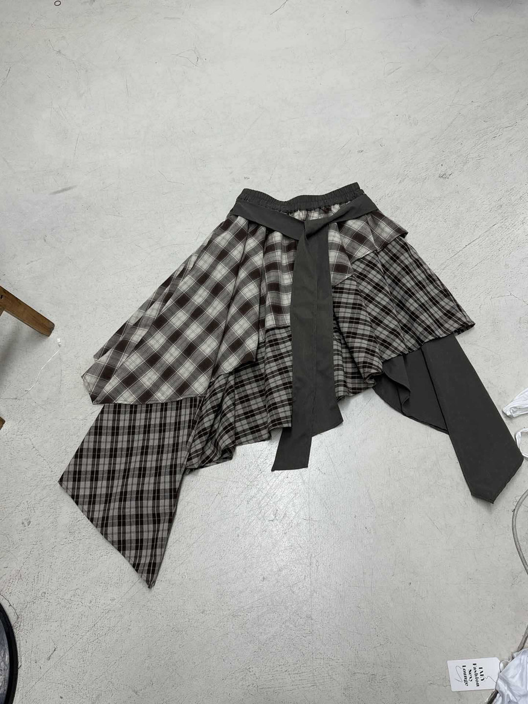 Damen asymmetrischer Wickelrock mit Karomuster und breitem Bindegürtel Drune