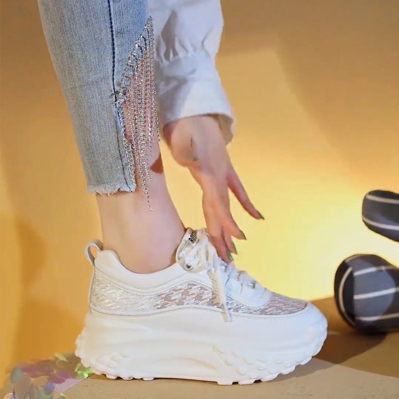Damen Sportliche Chunky Sneakers mit futuristischem Design und atmungsaktiver Obermaterialstruktur Drune