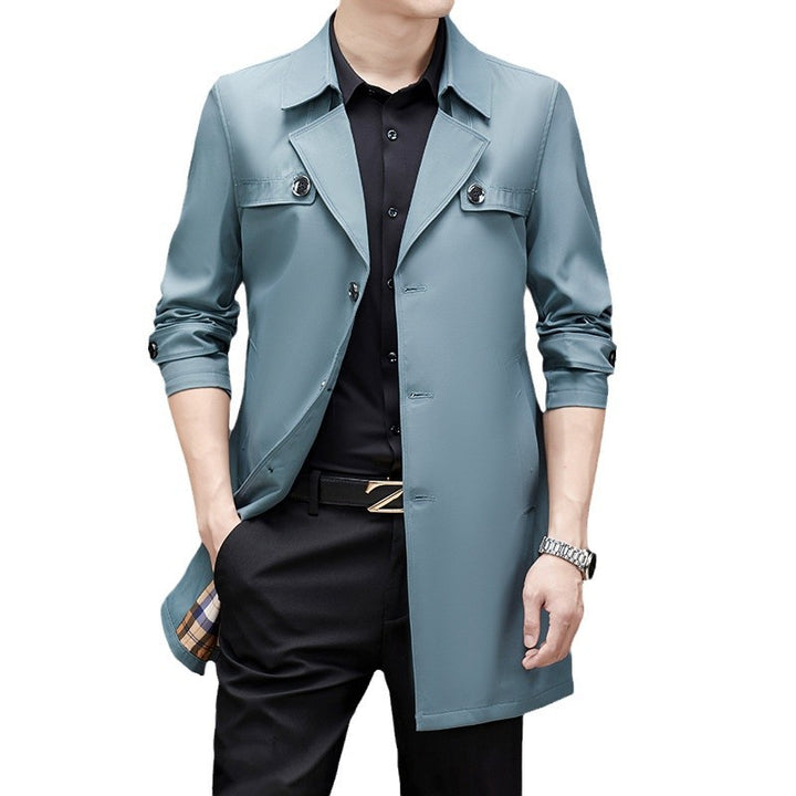 Herren Leichter City-Trenchcoat mit klassischem Revers, verstaubaren Ärmelriegeln und dezentem Innenkaromuster Drune