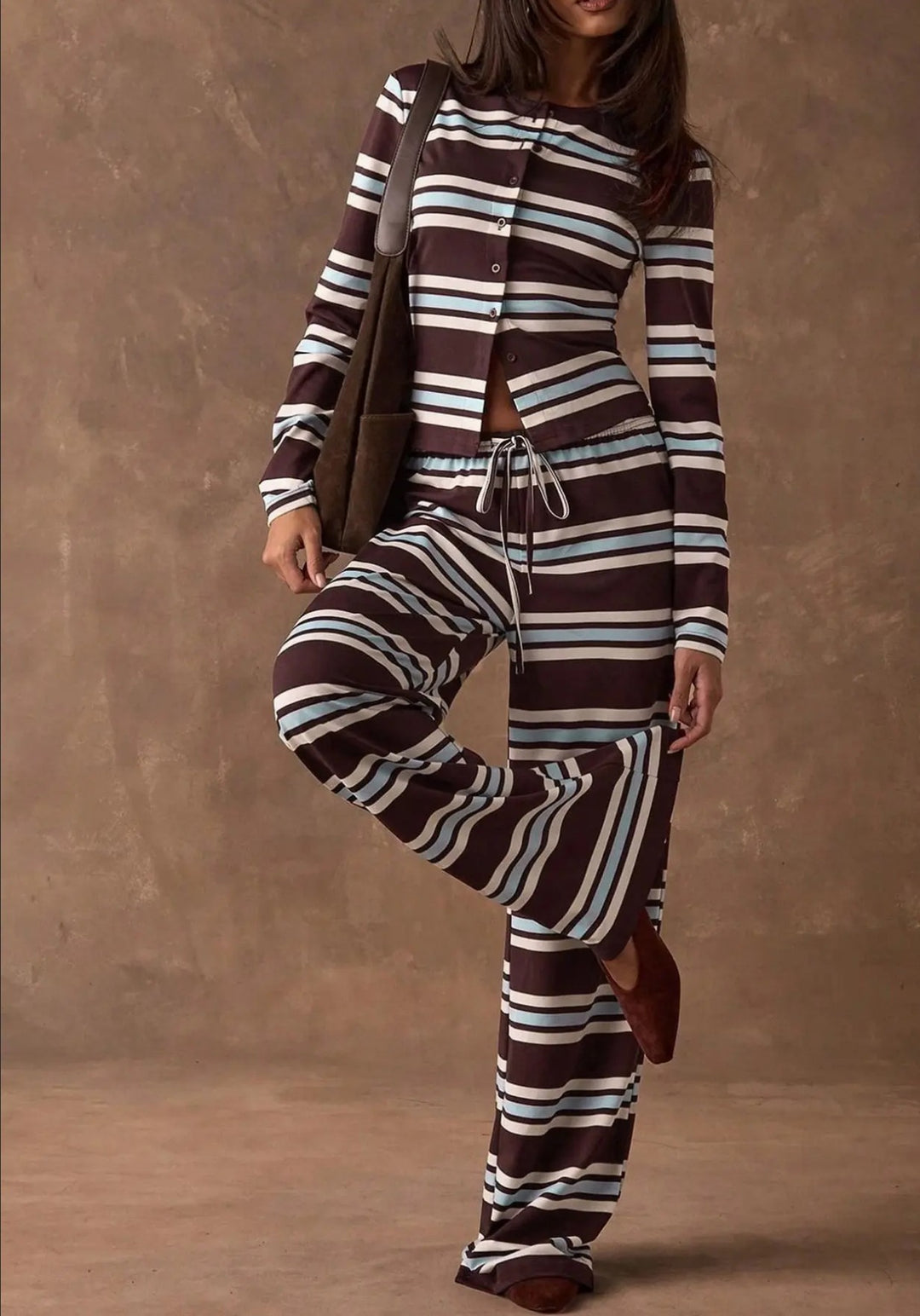 Damen Gestreiftes Strick-Lounge-Set mit tailliertem Knopfcardigan und weitem Palazzohose Drune