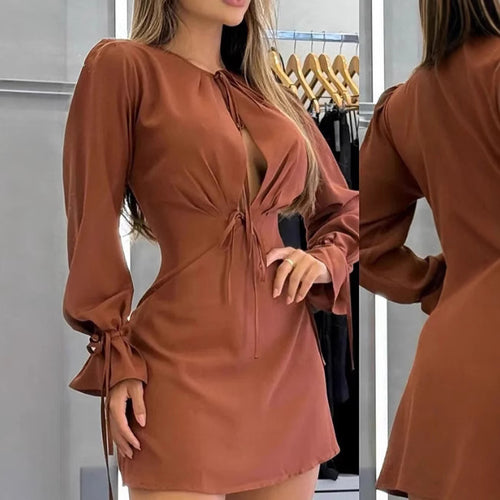 Damen Mini-Kleid mit tiefer Dekolleté und effektvollen Ärmelverzierungen Drune