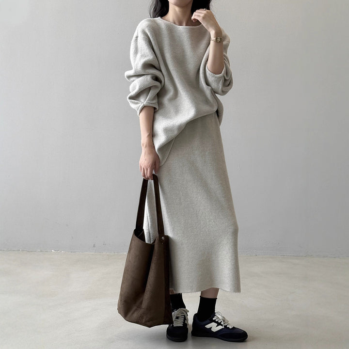 Damen Kuscheliges Strick-Set Oversize-Pullover mit weitem Rundhalsausschnitt und Midirock Drune