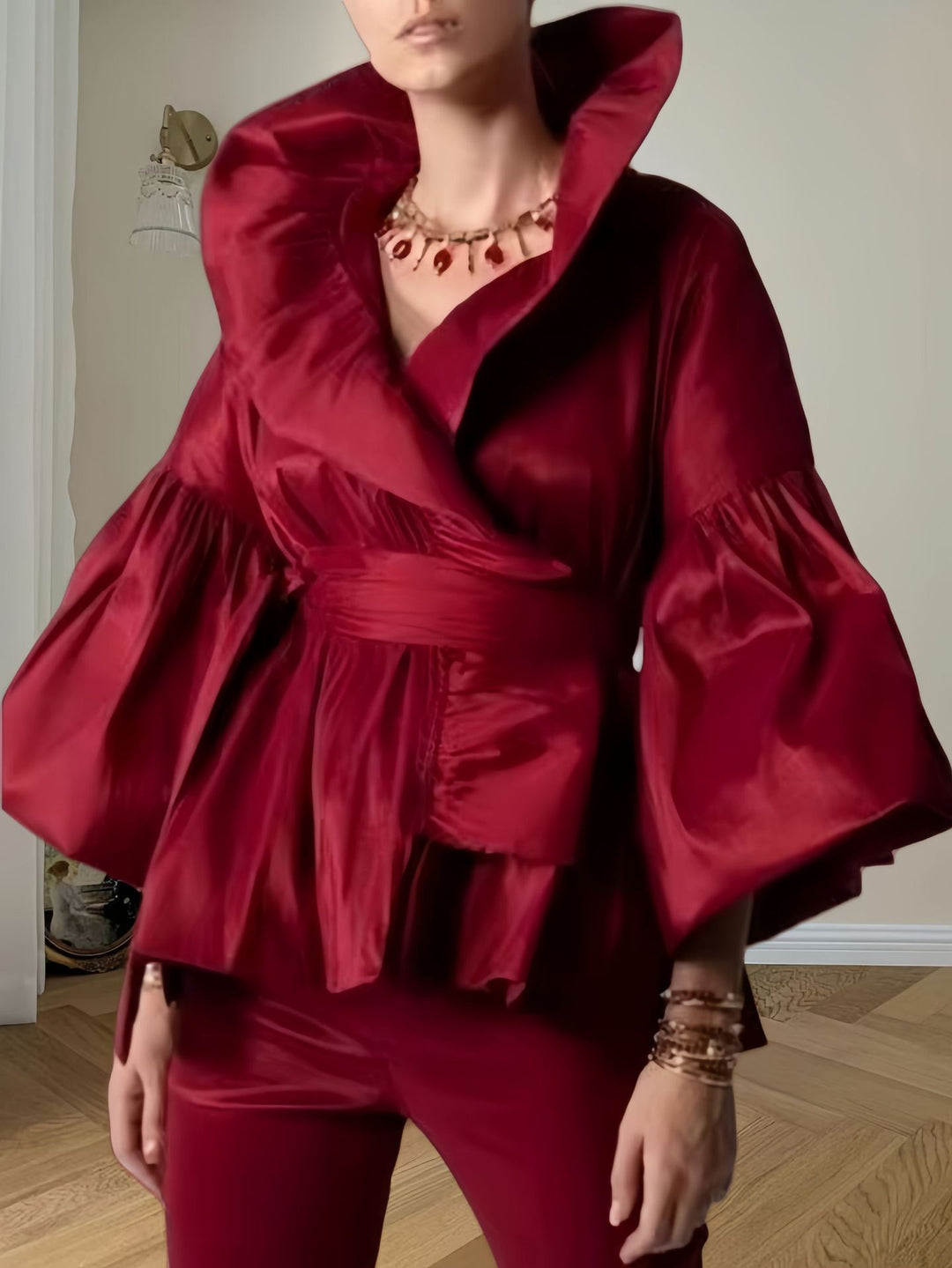 Damen Elegante Wickeljacke mit voluminösen Ärmeln und modernem Kragen Drune