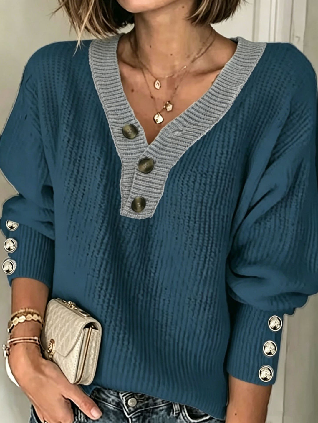 Damen Feinstrickpullover mit tiefem V-Ausschnitt, kontrastierter Knopfleiste und Zierknopf-Ärmeln Drune