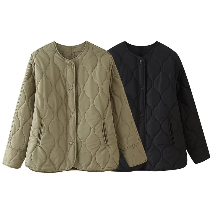 Damen nan leichte wattierte Liner-Jacke mit rundem Ausschnitt, organischer Wellensteppung und verdeckter Druckknopfleiste Drune