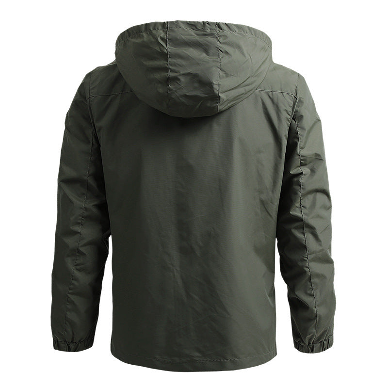 Herren Ultraleichte Trekking-Kapuzenjacke mit Mesh‑Innenfutter, Brustzip und Klettmanschetten Drune