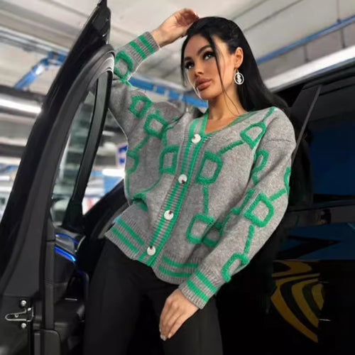 Damen kurz geschnittener Strickcardigan mit geometrischem Muster und Knopfdetails Drune
