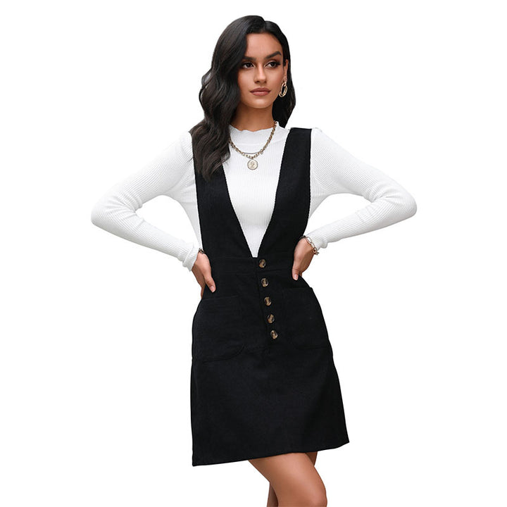 Damen Latzkleid mit tiefem V-Ausschnitt und praktischen Knöpfen Drune