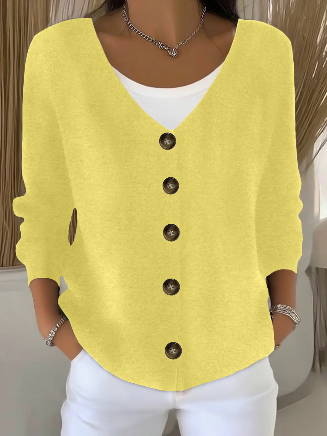 Damen Lockerer V-Ausschnitt Feinstrick-Cardigan mit Holzknopfleiste Drune