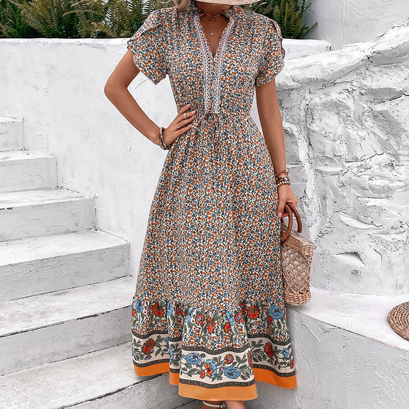 Damen Maxikleid mit floralen Einsätzen und eleganten Rüschendetails Drune