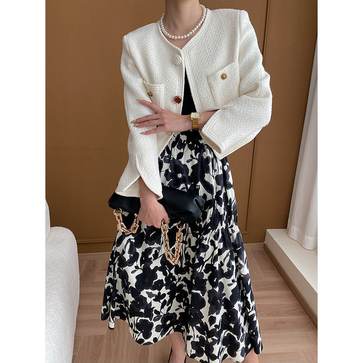 Damen eleganter Schnitt Jacke aus strukturiertem Material mit praktischen Taschen Drune