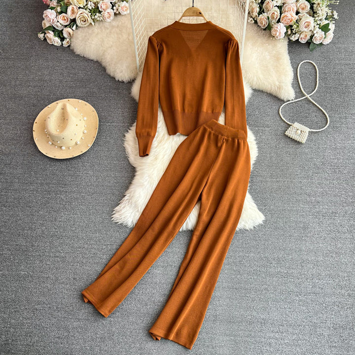 Damen Strickanzug mit weitem Bein und Knopfleiste Drune