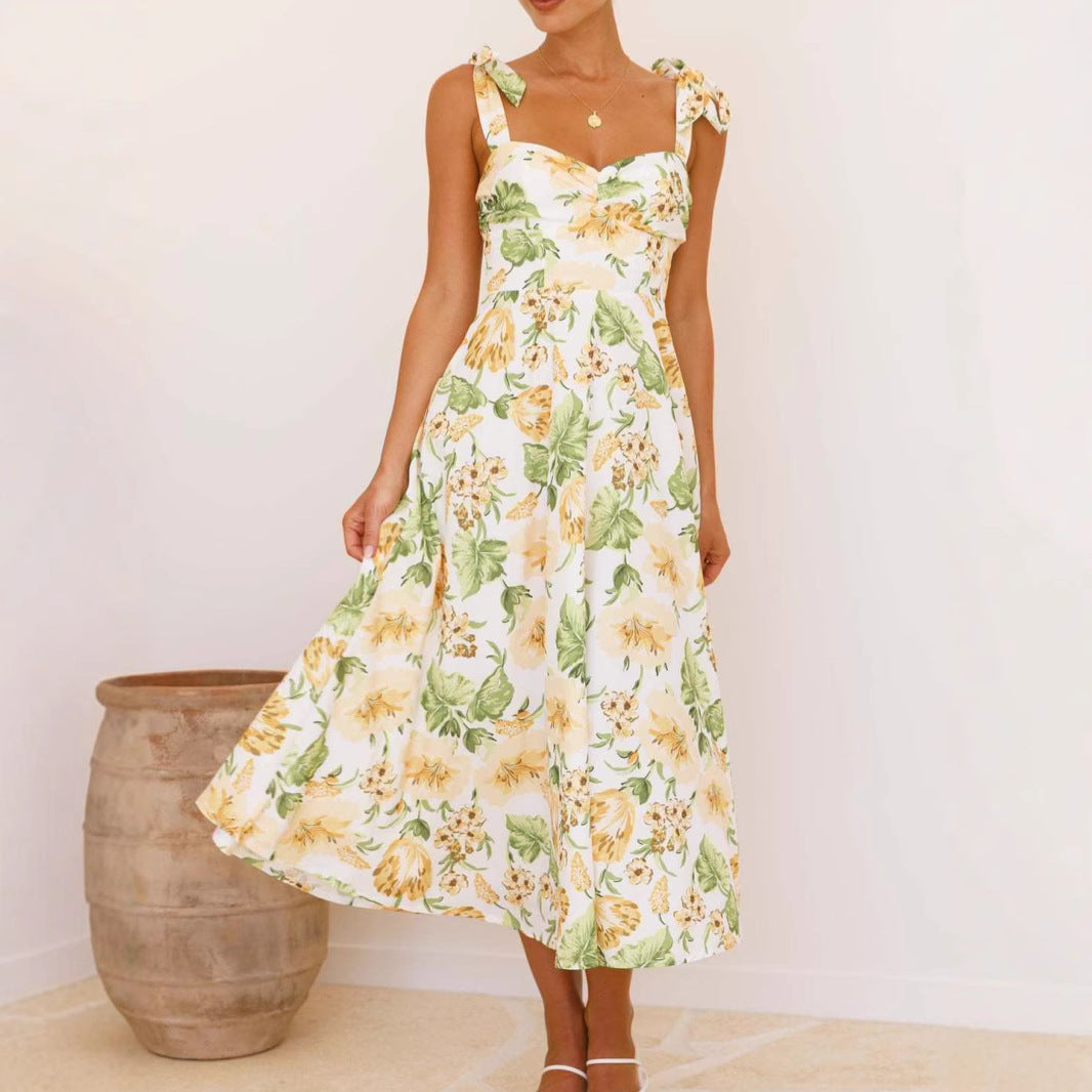 Damen florales Maxikleid mit schulterfreier Gestaltung und verspielten Rüschen Drune