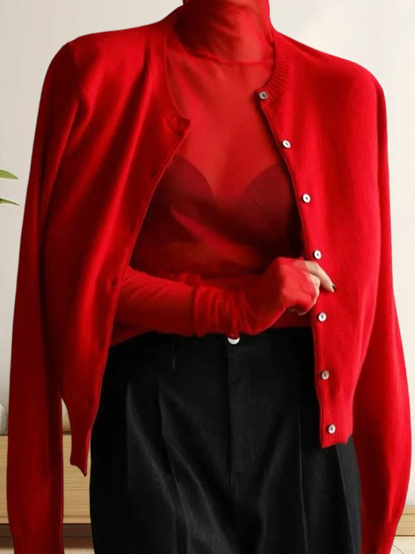 Damen Strickoberteil mit eleganter Knopfleiste und modernen Details Drune