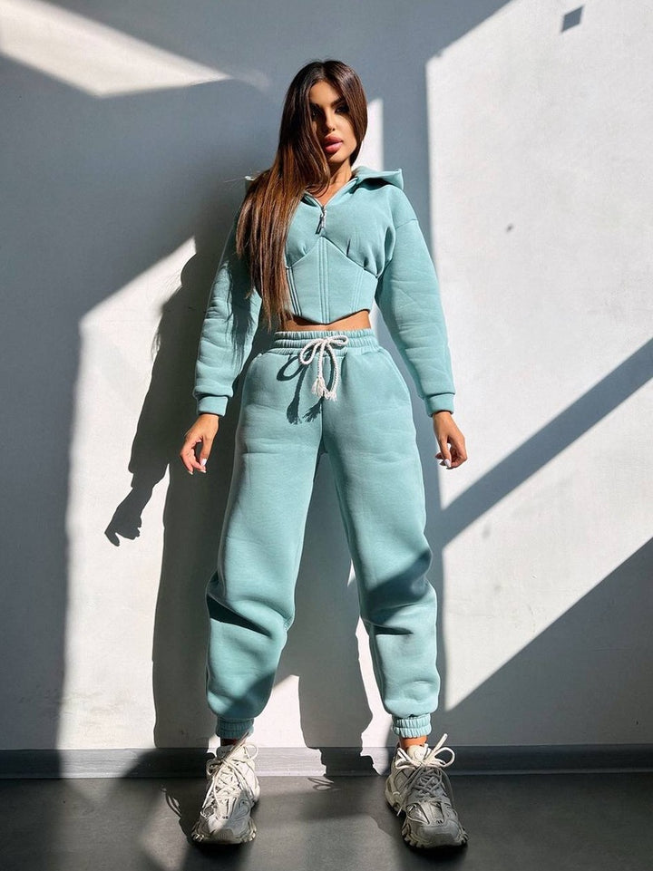 Damen Crop-Kapuzenjacke mit Korsagennaht und High-Waist Jogginghose Drune