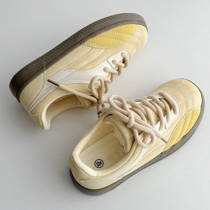 Damen Sneakers mit weichem Obermaterial und trendigen Farbakzenten Drune