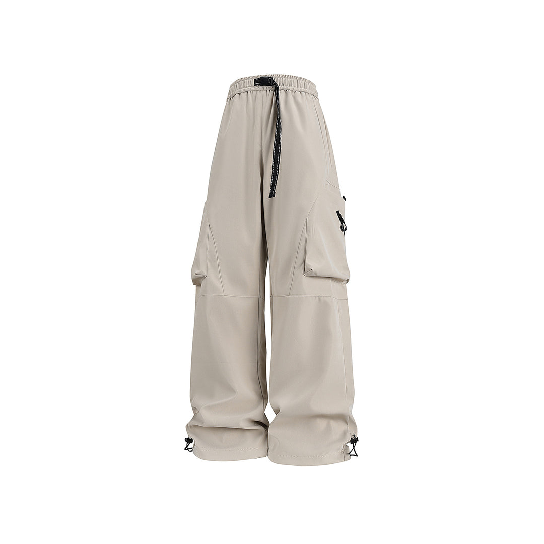 Herren Baggy-Cargo-Hose im Tech-Utility-Stil mit großvolumigen Klapptaschen, elastischem Bund und verstellbarem Kordelsaum Drune