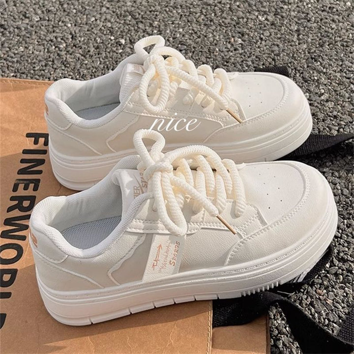 Damen Urbane Plateausneaker im Minimalstil mit gepolstertem Komfortkragen Drune
