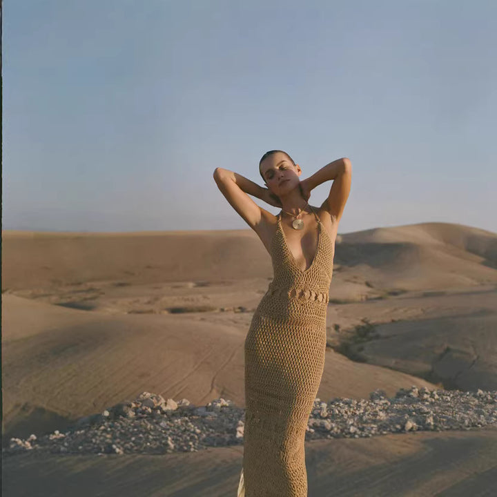 Damen Häkel-Strandkleid mit tiefem V-Ausschnitt und kreativem Cut-Out Drune