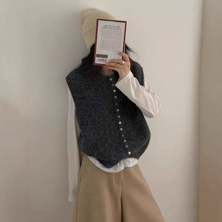 Damen Strickweste mit bunten Knopfdetails und modernem Schnitt Drune
