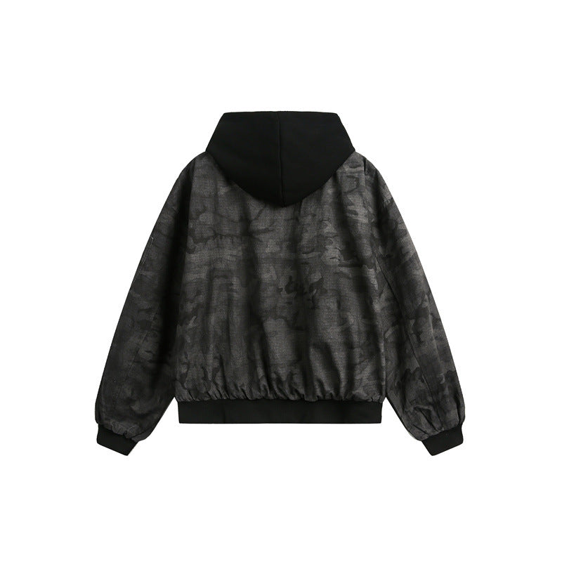 Herren Kurz geschnittener Oversize-Bomber im Layer-Look mit integrierter Kapuze und Camouflage-Jacquard Drune