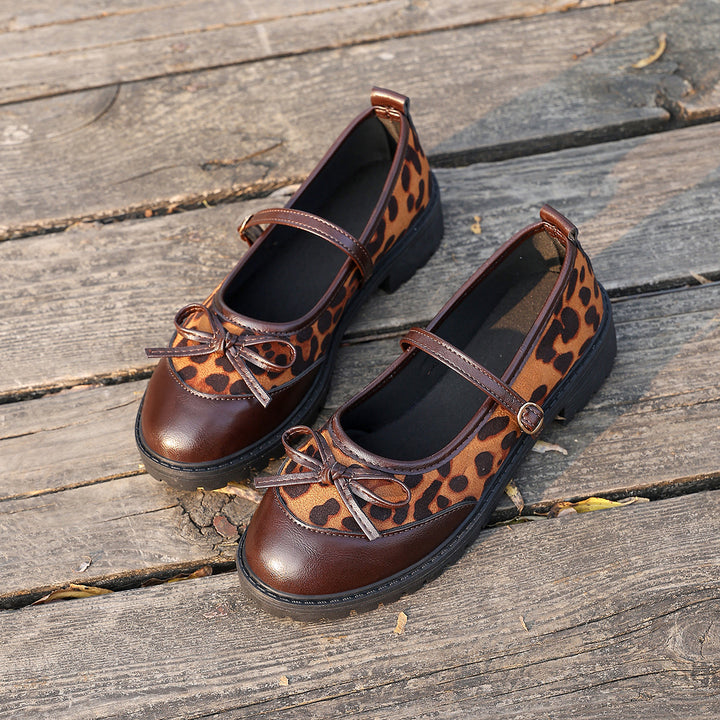 Damen nan Vintage-inspirierte Mary-Jane Ballerinas mit Leopardenvelours, Zierschleife und profilierter Gummisohle Drune
